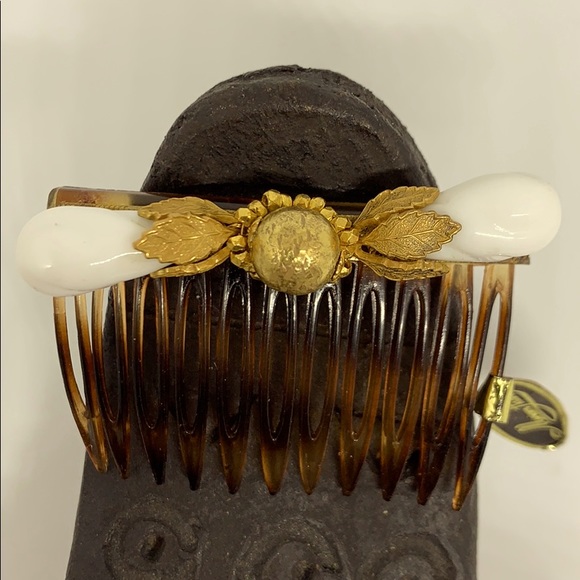 MIRIAM HASKELL HAIR COMB WITH GOLD TONE LEAVES - Picture 2 of 5